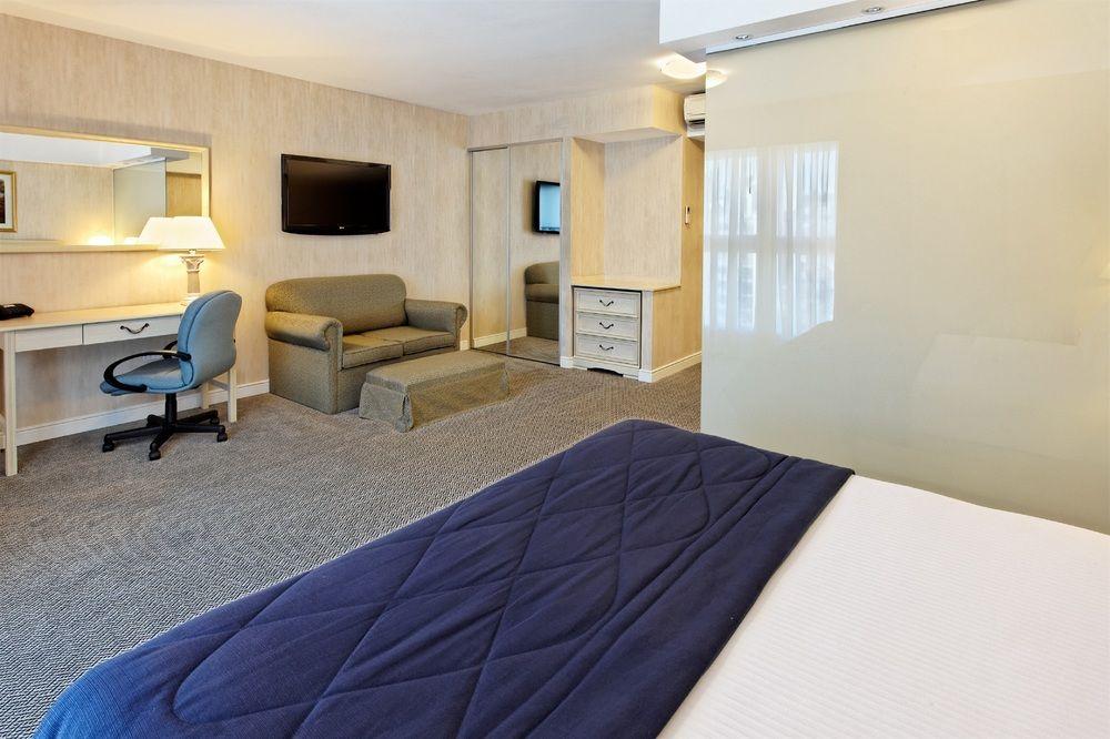 Holiday Inn Express Rosario By Ihg Eksteriør bilde