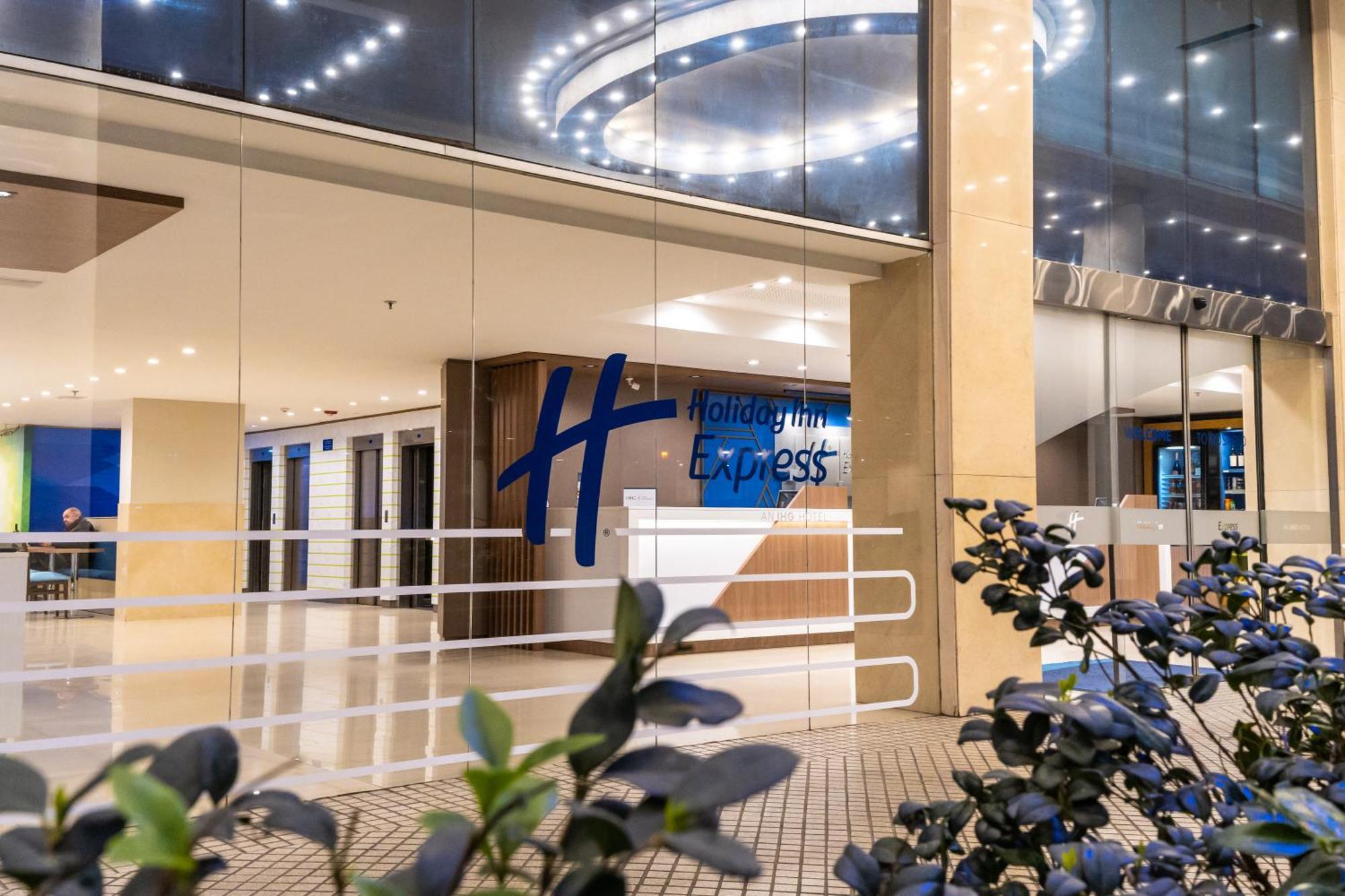 Holiday Inn Express Rosario By Ihg Eksteriør bilde