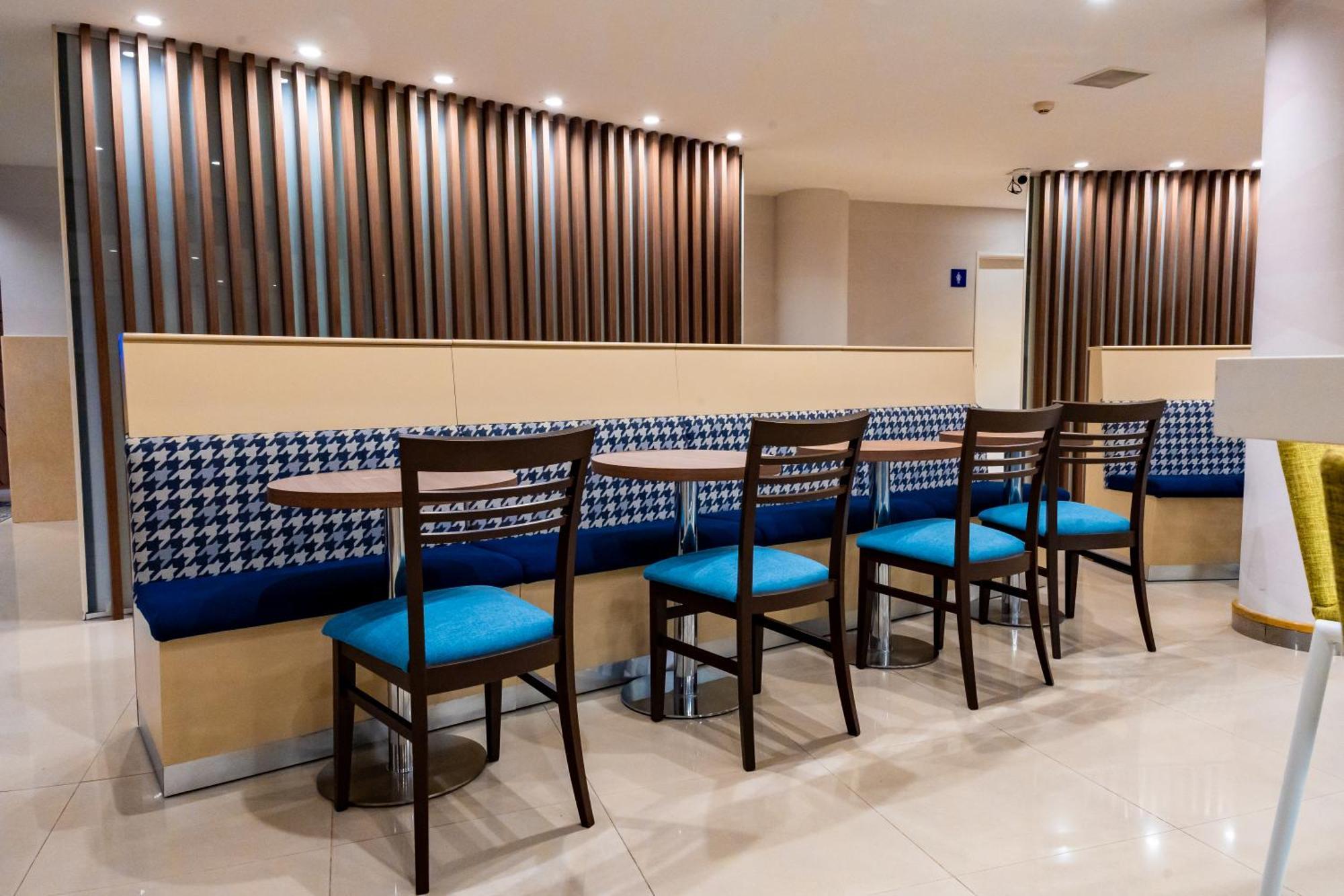 Holiday Inn Express Rosario By Ihg Eksteriør bilde